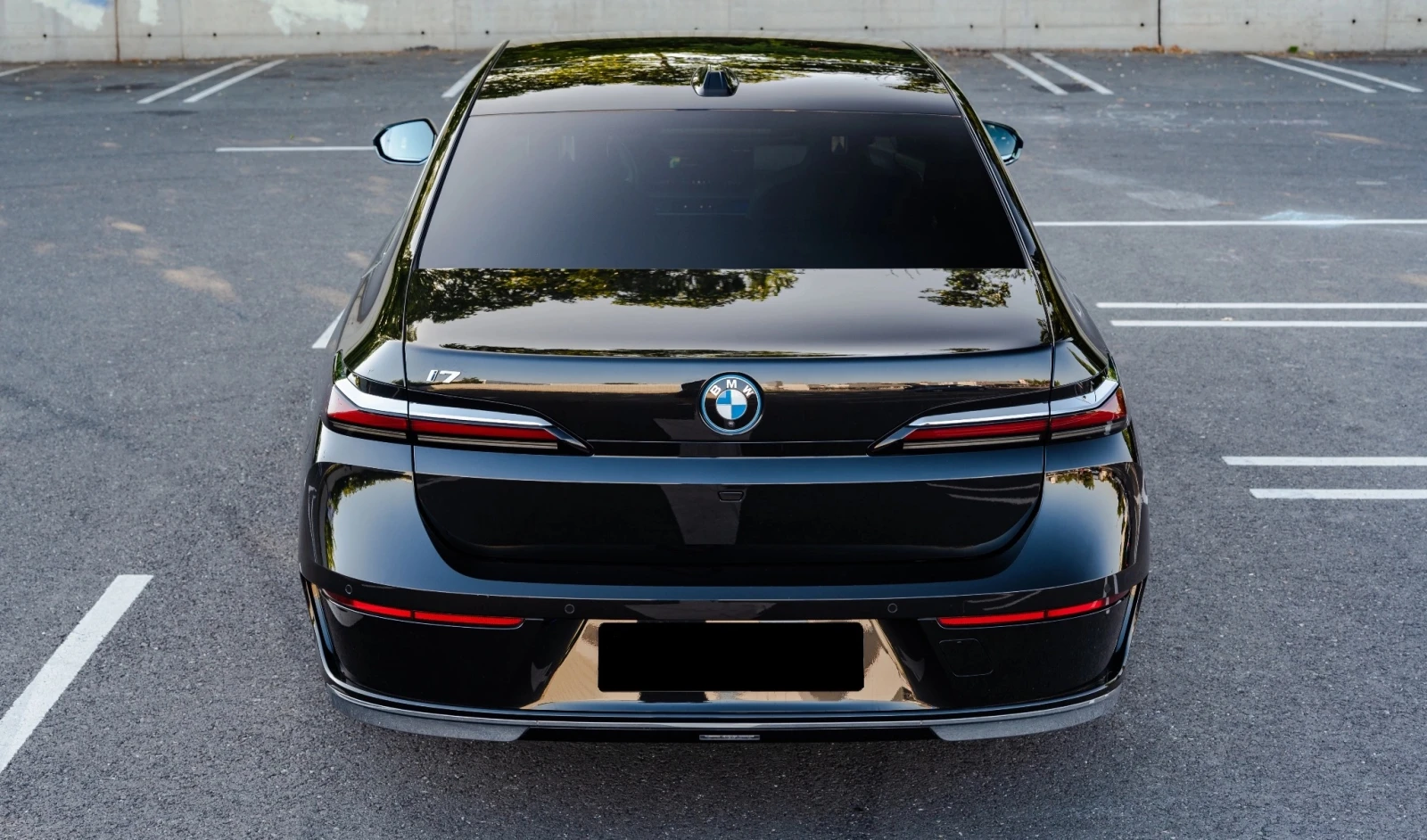 BMW i7 xDrive60 - изображение 6