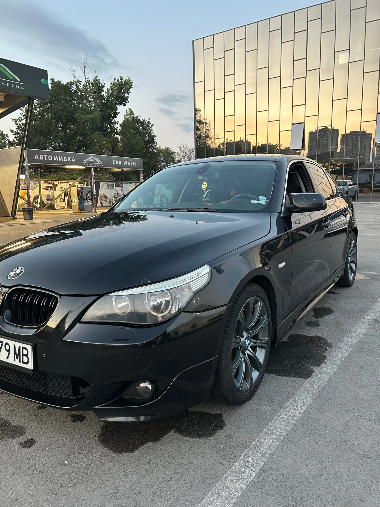 BMW 525 525i - изображение 2
