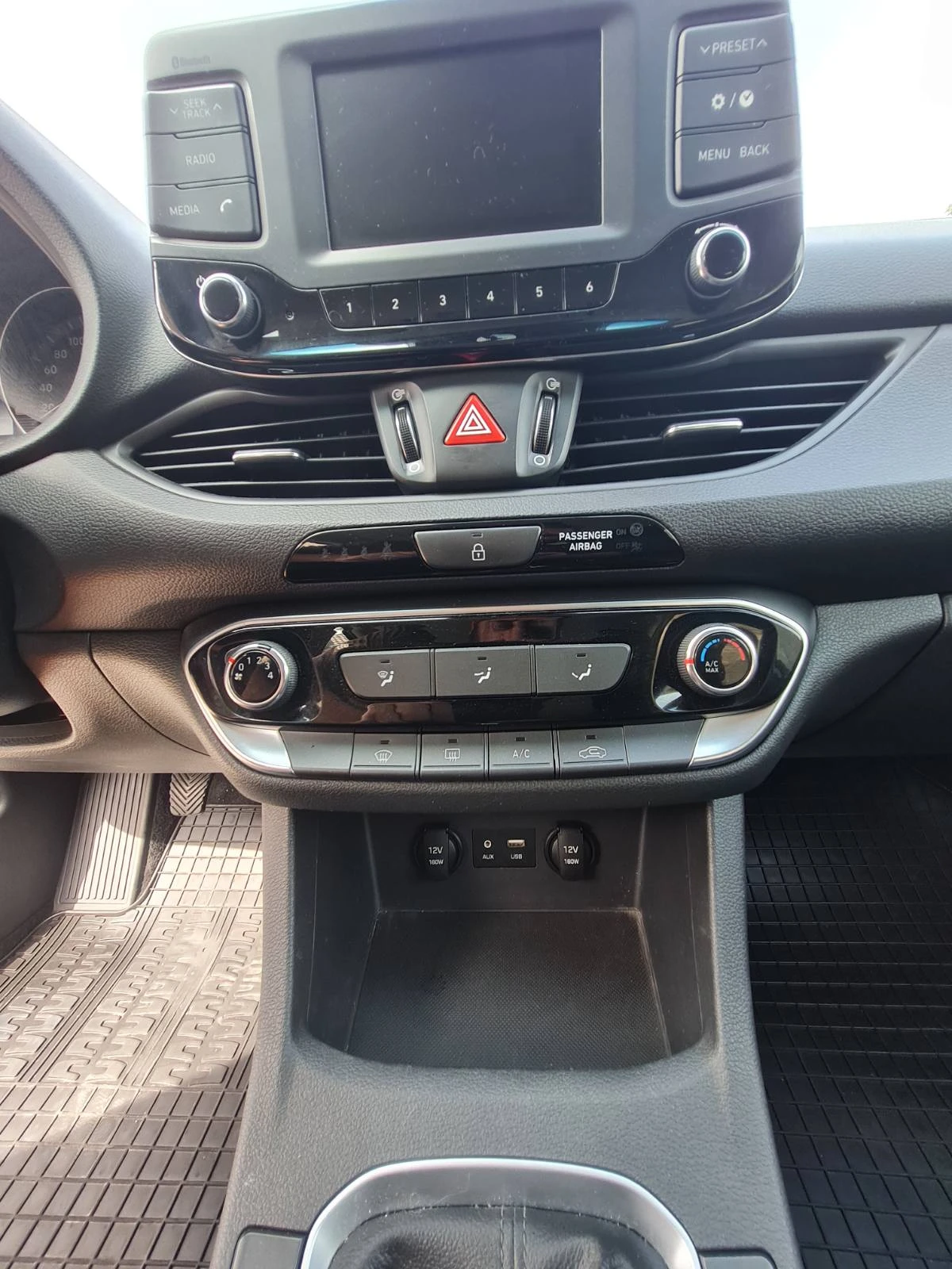 Hyundai I30 1, 6 110.кс - изображение 10