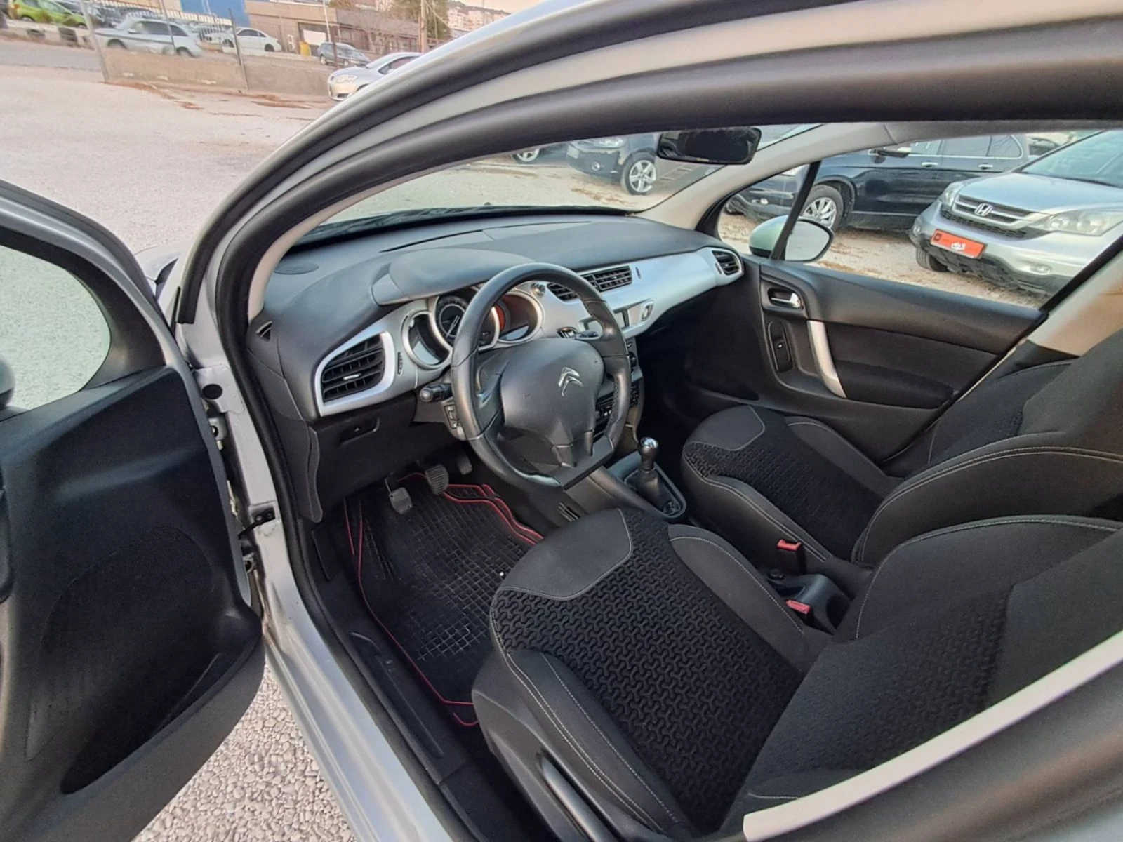 Citroen C3 1.4 Бензин - изображение 10