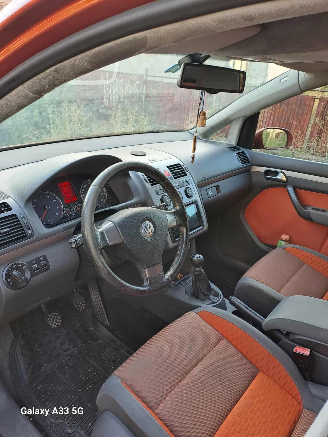 VW Touran CROSS 1.4TSI  140HP - изображение 5