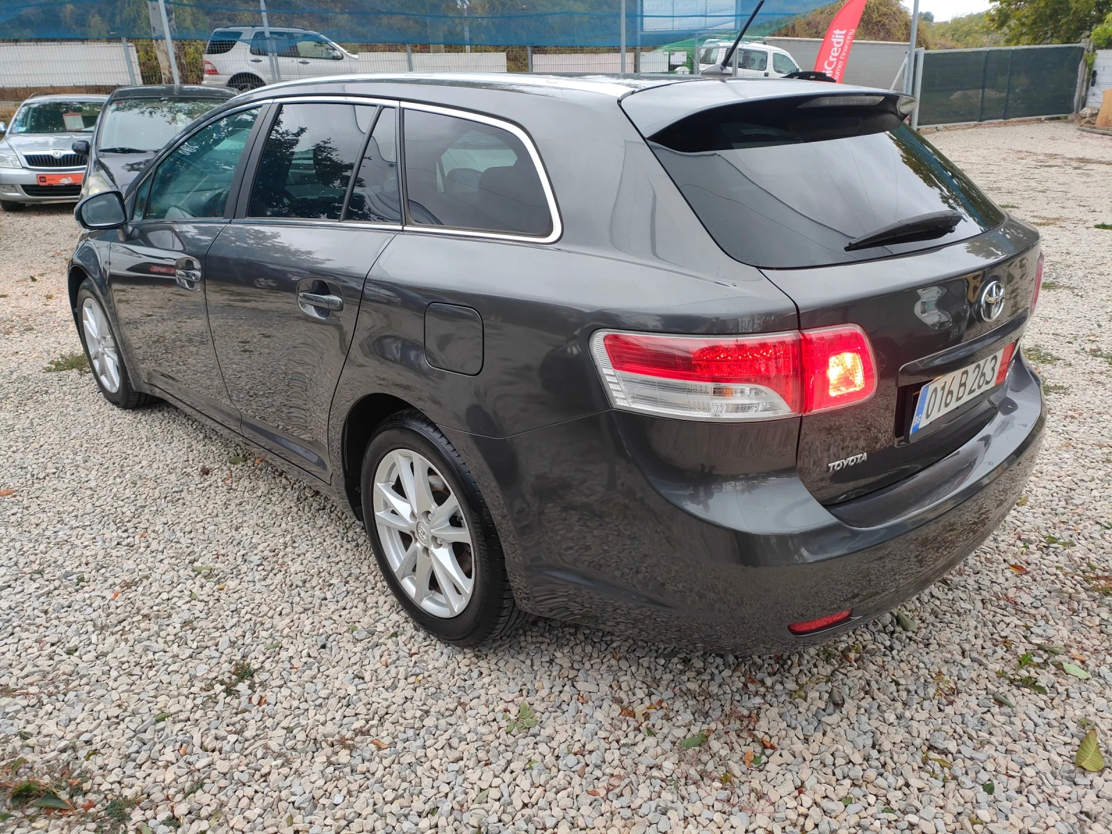 Toyota Avensis 2.2-150кс.Италия - изображение 6