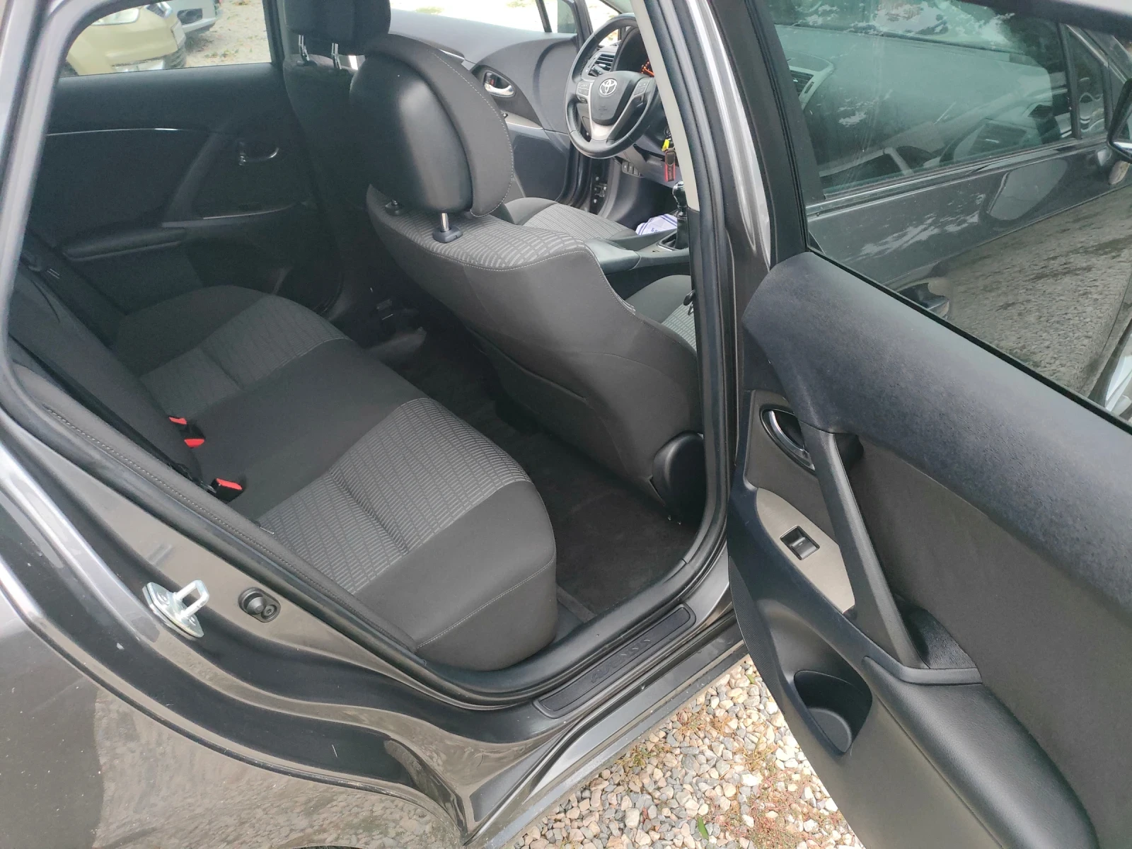 Toyota Avensis 2.2-150. | Mobile.bg   14