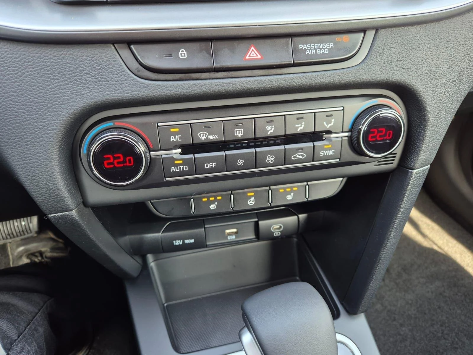 Kia Ceed Kia Ceed 1.5 Vision    | Mobile.bg   11