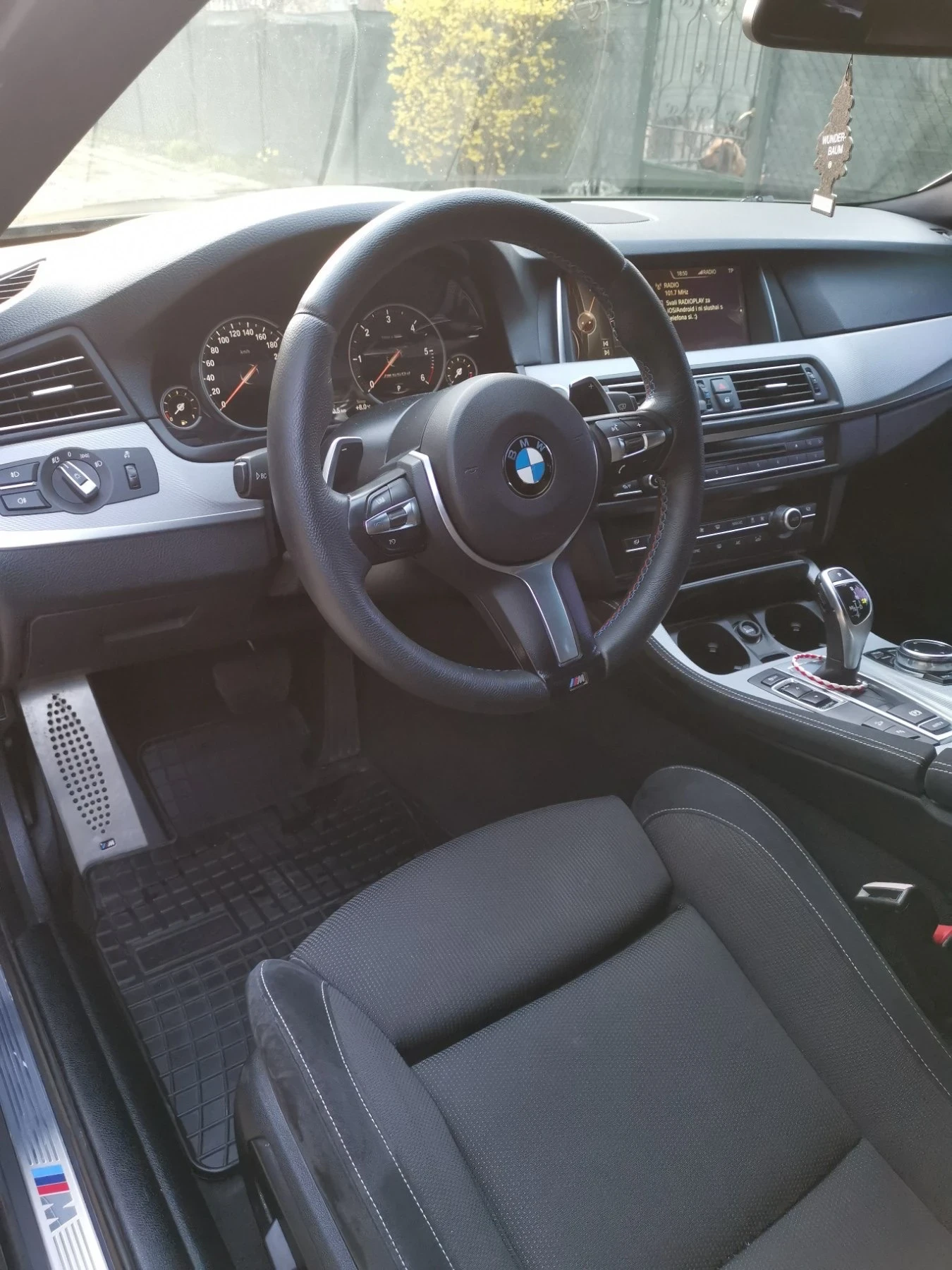 BMW 530 530d xDrive 350 .. M Sportpaket M Sport  | Mobile.bg   7