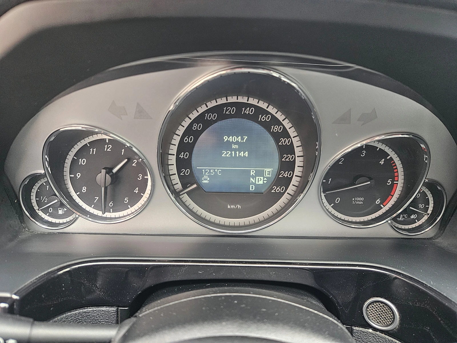 Mercedes-Benz E 350 CDI-Avantgarde (265 Hp) 4Matic | Mobile.bg   12