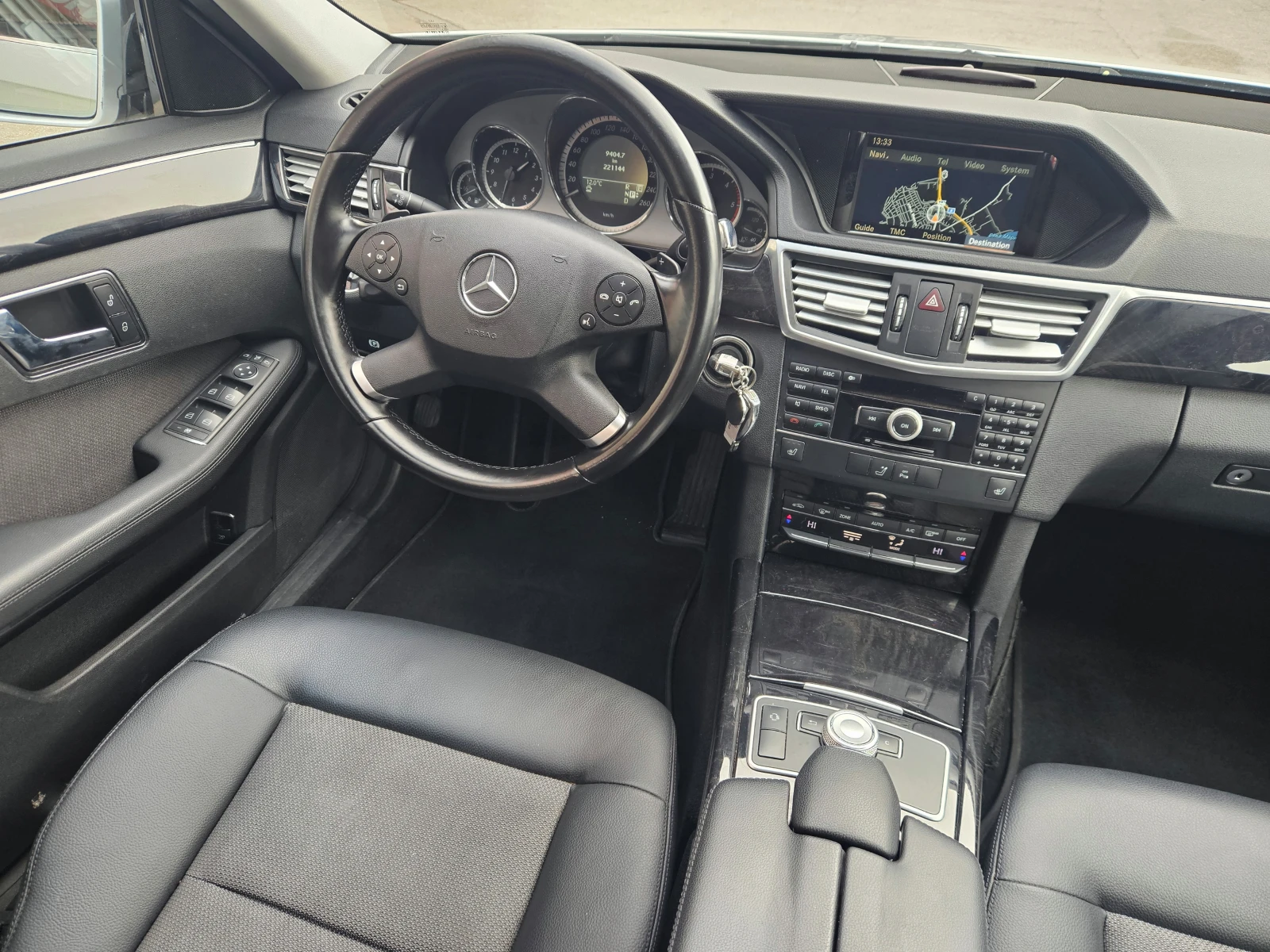 Mercedes-Benz E 350 CDI-Avantgarde (265 Hp) 4Matic | Mobile.bg   13