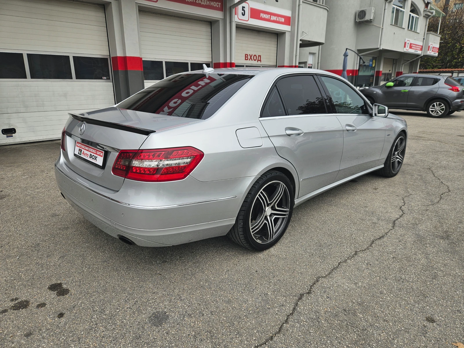 Mercedes-Benz E 350 CDI-Avantgarde (265 Hp) 4Matic - изображение 5