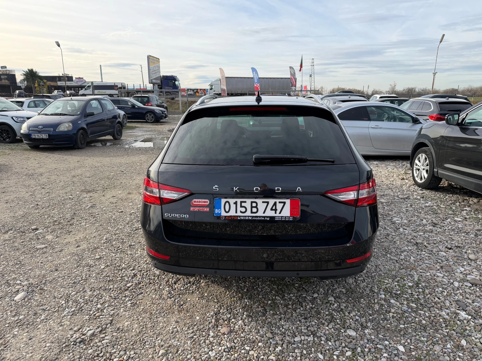 Skoda Superb 2.0 TDI -6 БРОЯ - изображение 6
