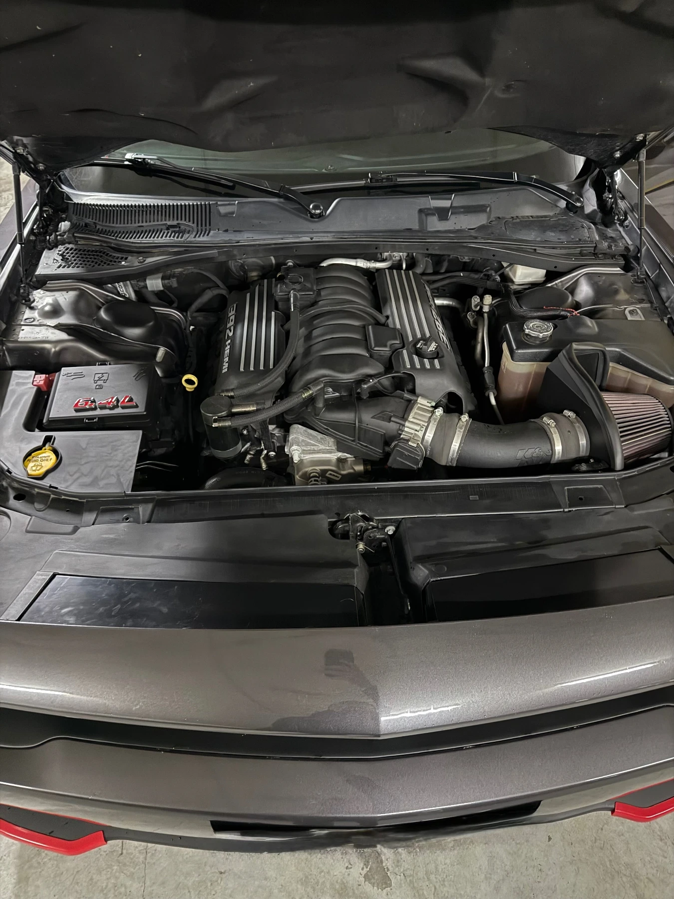 Dodge Challenger 392 HEMI SRT - изображение 8