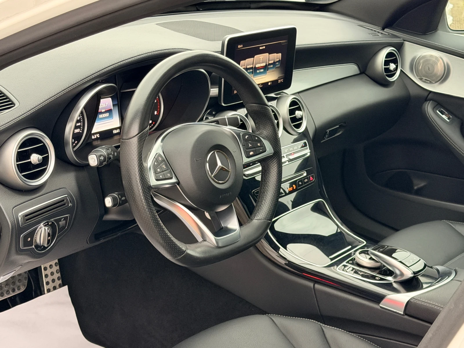 Mercedes-Benz C 220 AMG-LINE-КОЖА-ПАНОРАМА-LED-НАВИ-ЕЛ-БГ-183Х.КМ-НОВА - изображение 10