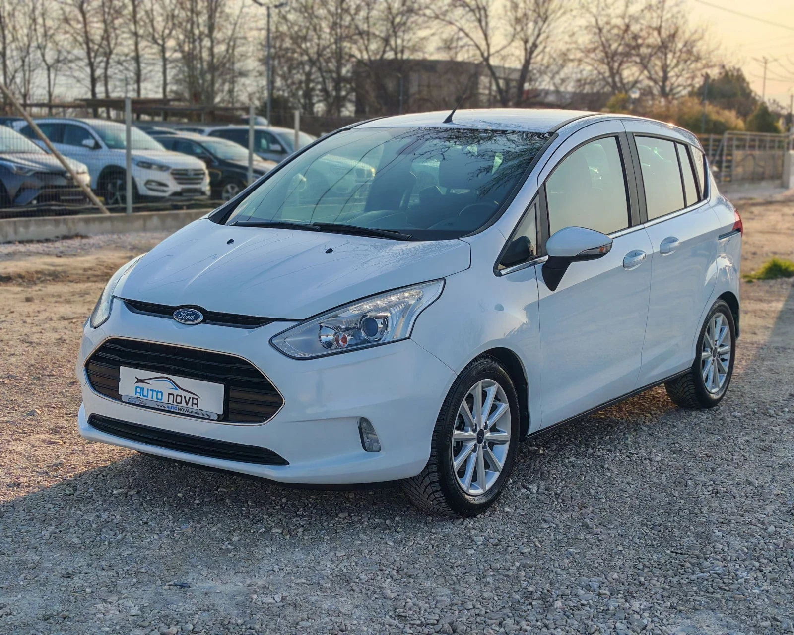 Ford B-Max 1.4 90 К.С. ГАЗ БЕНЗИН! , снимка 3 - Автомобили и джипове - 53866995