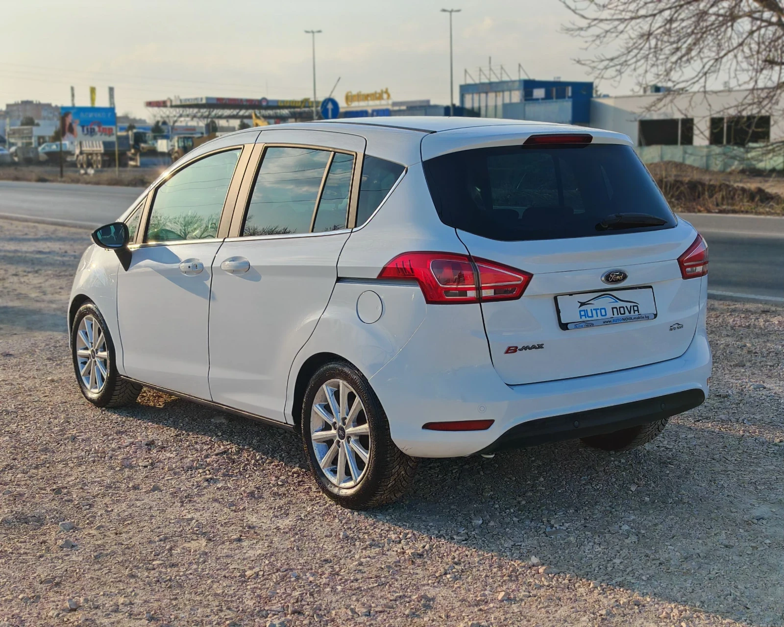 Ford B-Max 1.4 90 К.С. ГАЗ БЕНЗИН! , снимка 5 - Автомобили и джипове - 53866995