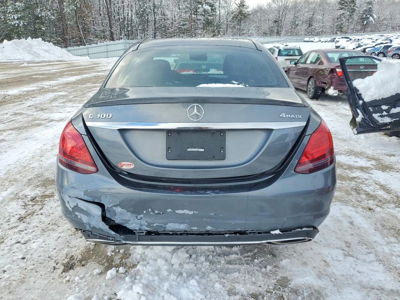 Mercedes-Benz C 300 4MATIC, снимка 5 - Автомобили и джипове - 53879796