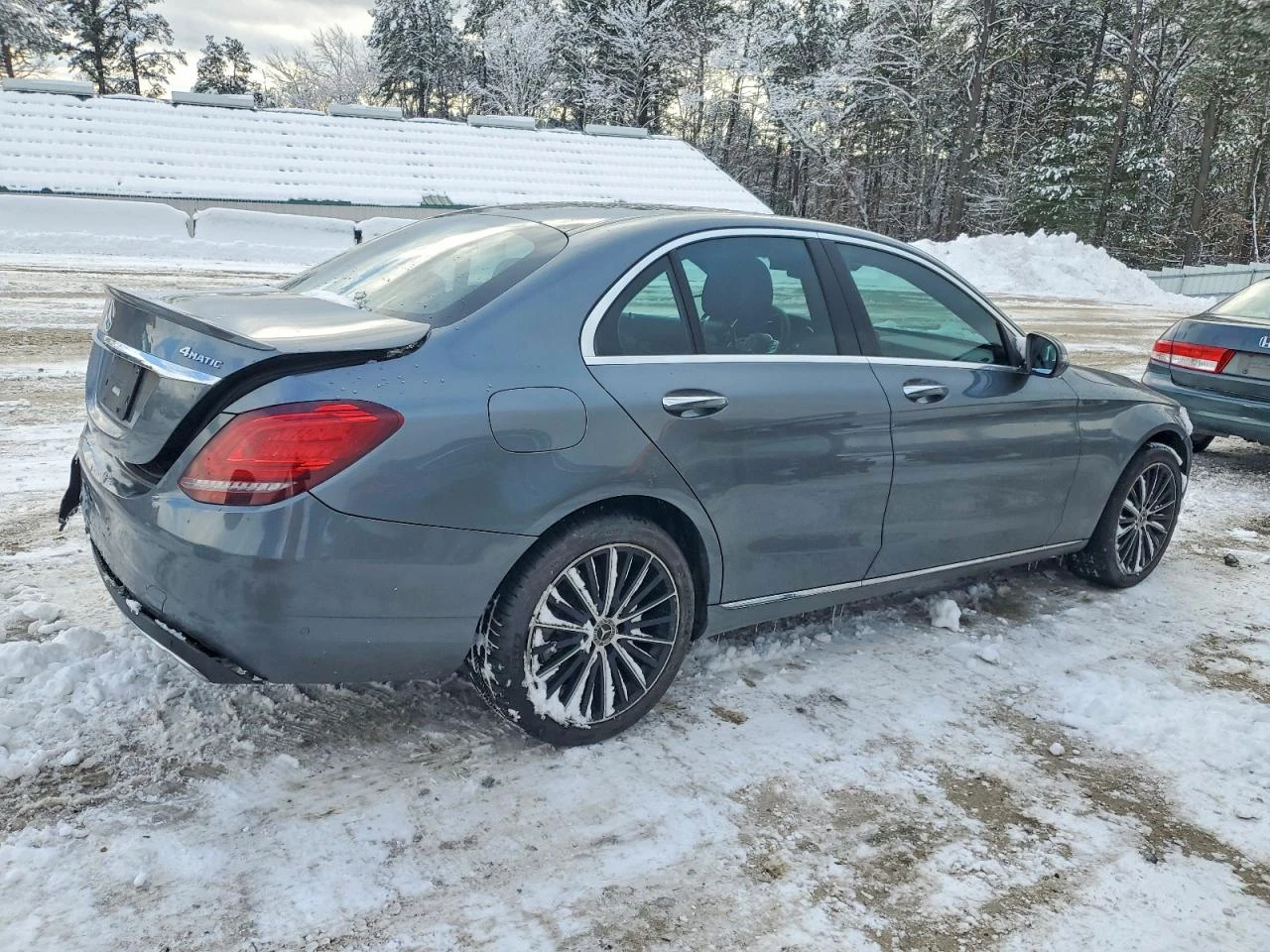 Mercedes-Benz C 300 4MATIC, снимка 6 - Автомобили и джипове - 53879796