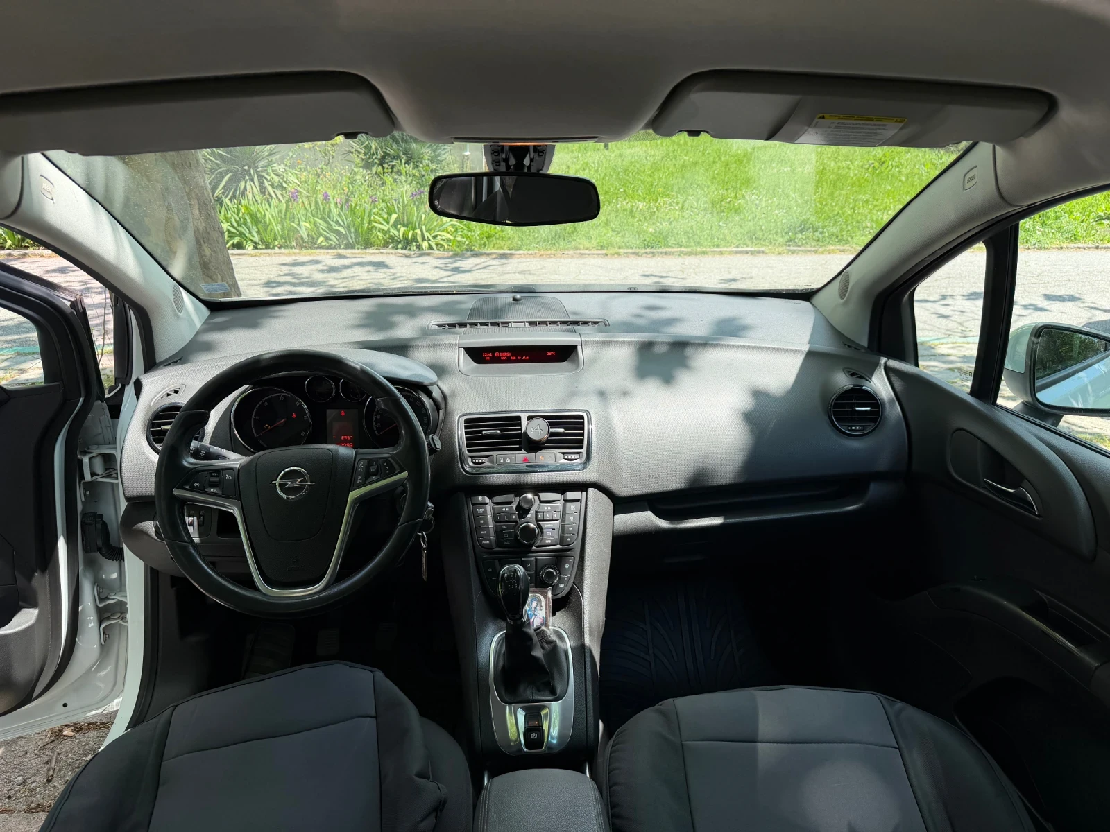 Opel Meriva, снимка 5 - Автомобили и джипове - 54544574