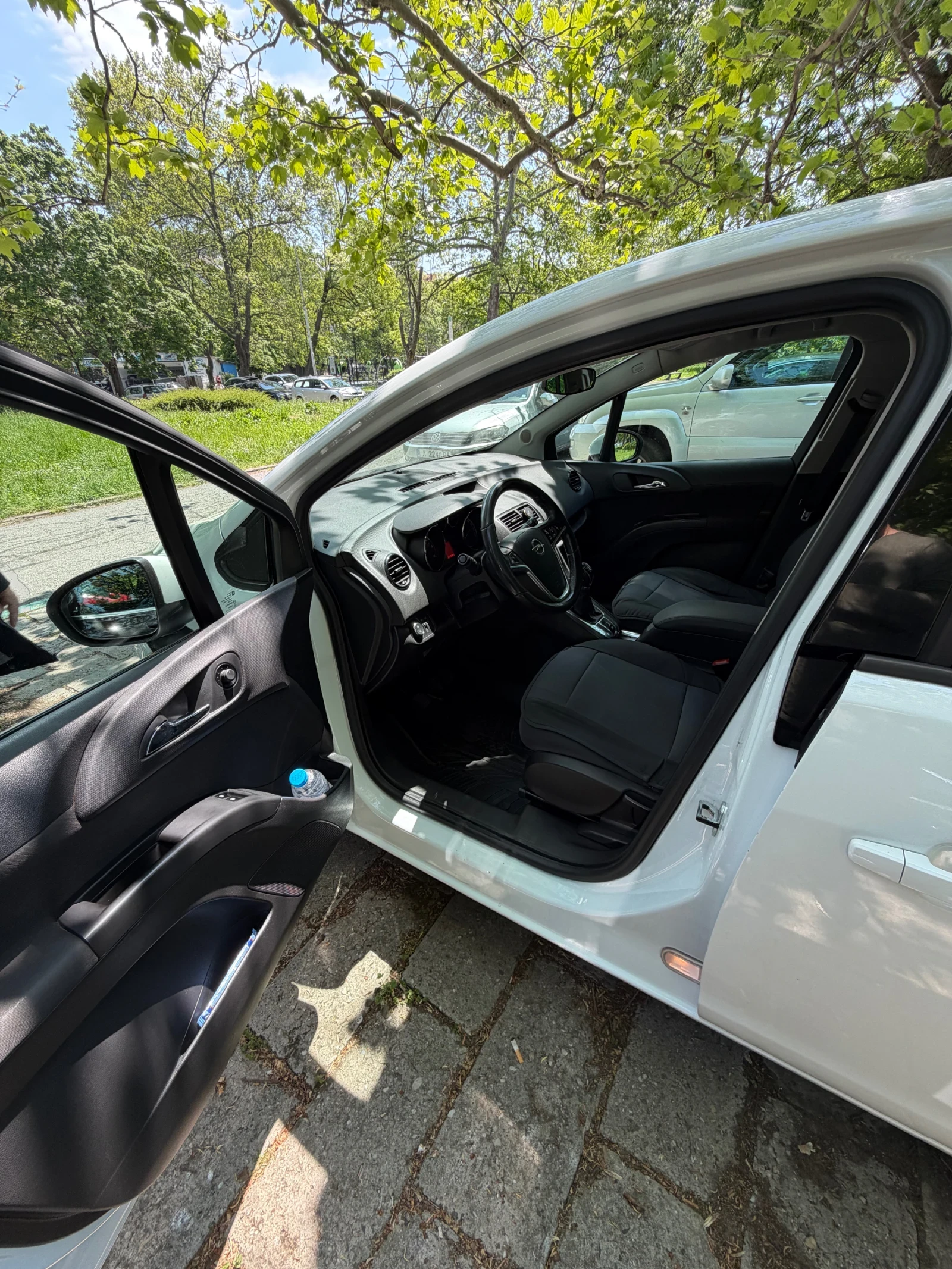 Opel Meriva, снимка 10 - Автомобили и джипове - 54544574