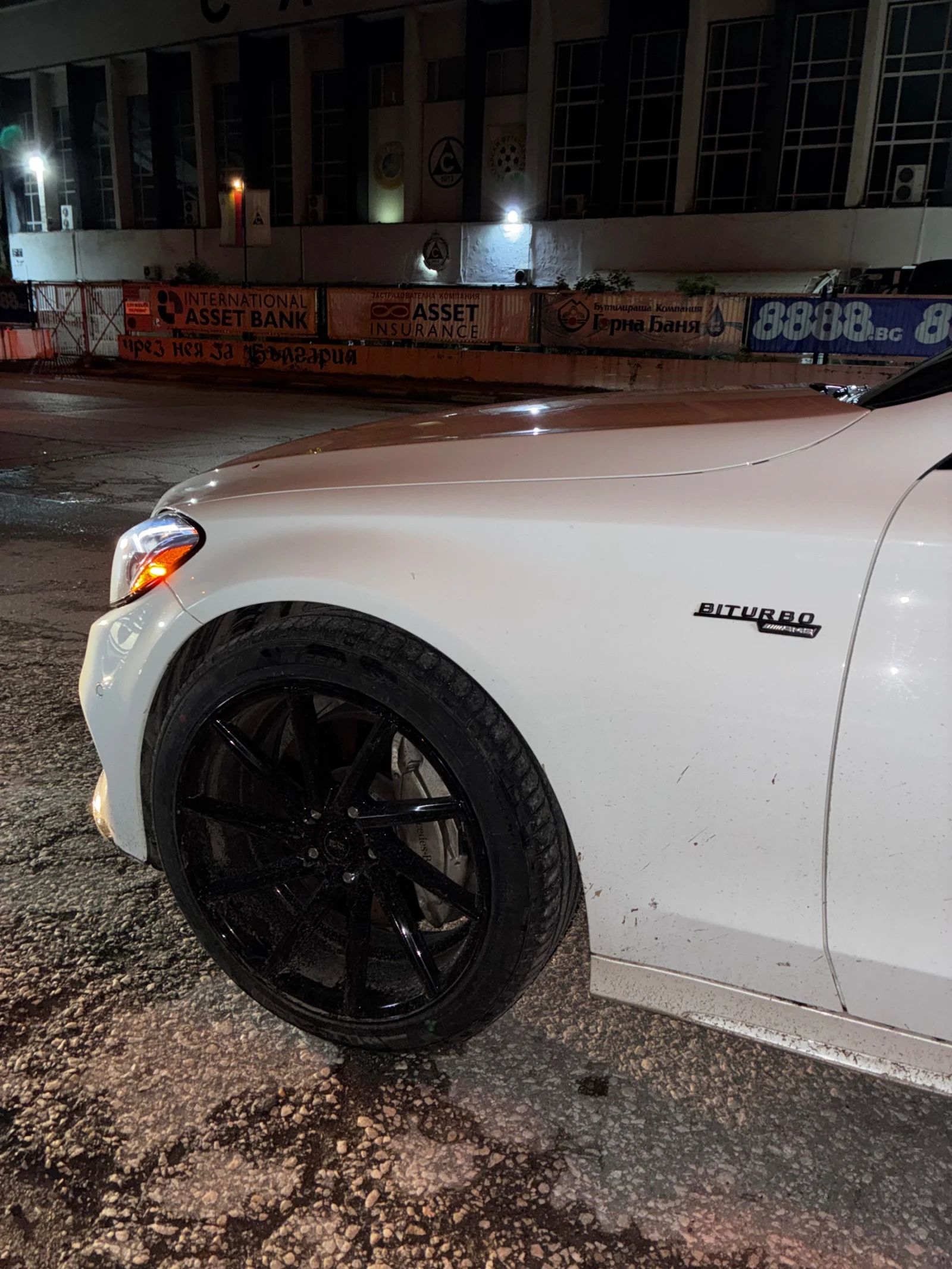 Mercedes-Benz C 400, снимка 7 - Автомобили и джипове - 54715152