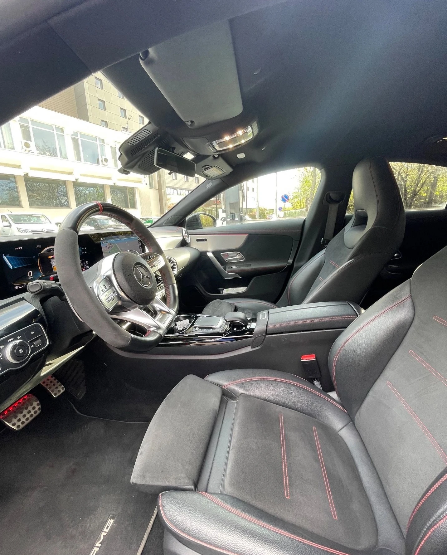 Mercedes-Benz CLA 350 AMG 4MATIC Coupe, снимка 5 - Автомобили и джипове - 54830438