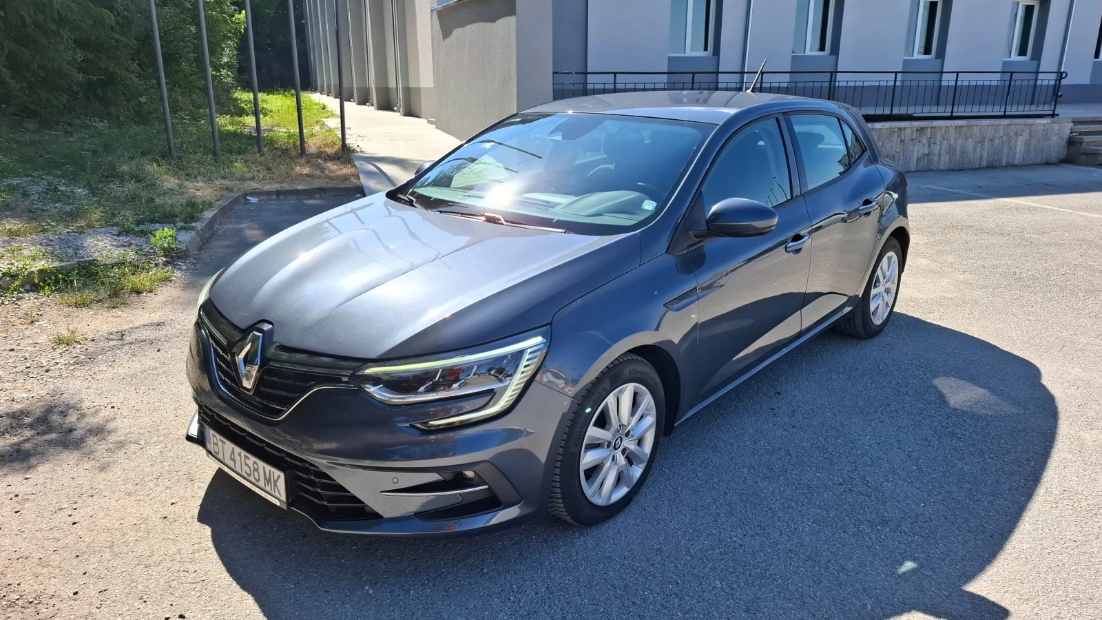 Renault Megane 1.5 DCI, снимка 7 - Автомобили и джипове - 55074473