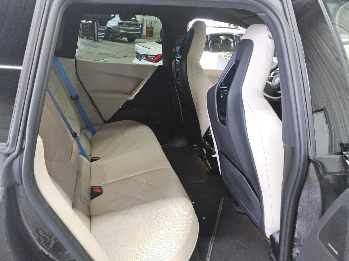BMW iX 50 SPORT ПО ПОРЪЧКА , снимка 2 - Автомобили и джипове - 55335753
