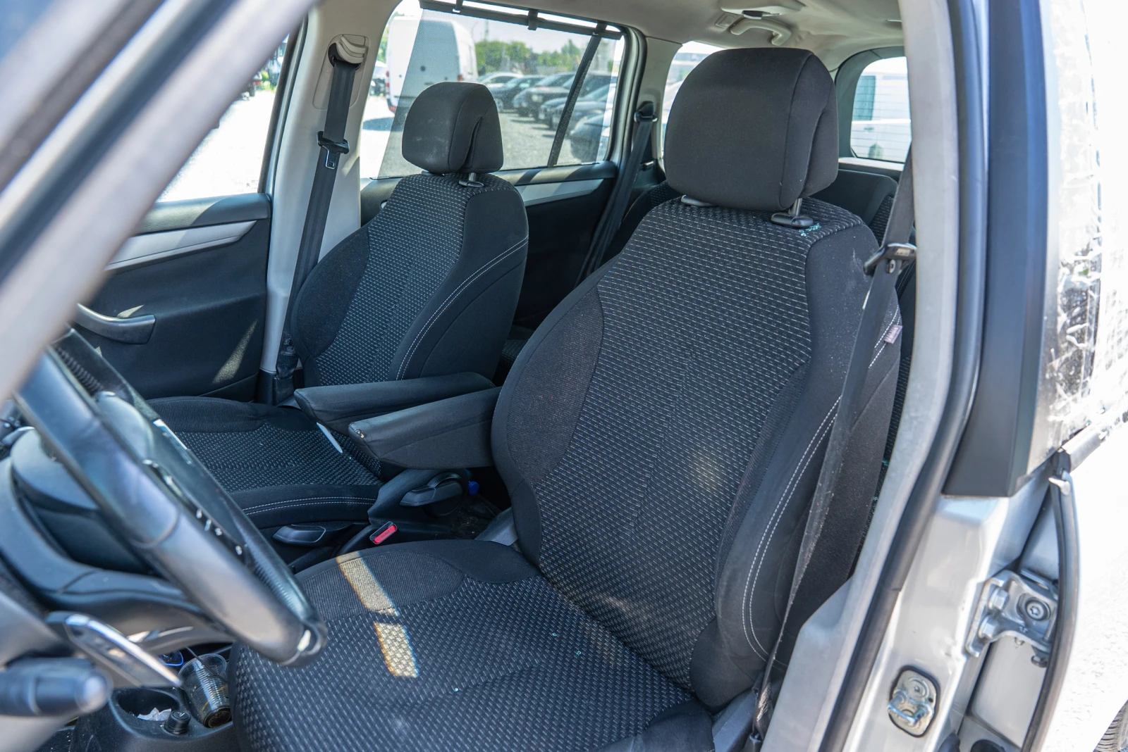 Citroen C4 Picasso 2.0 HDI, снимка 8 - Автомобили и джипове - 55403265