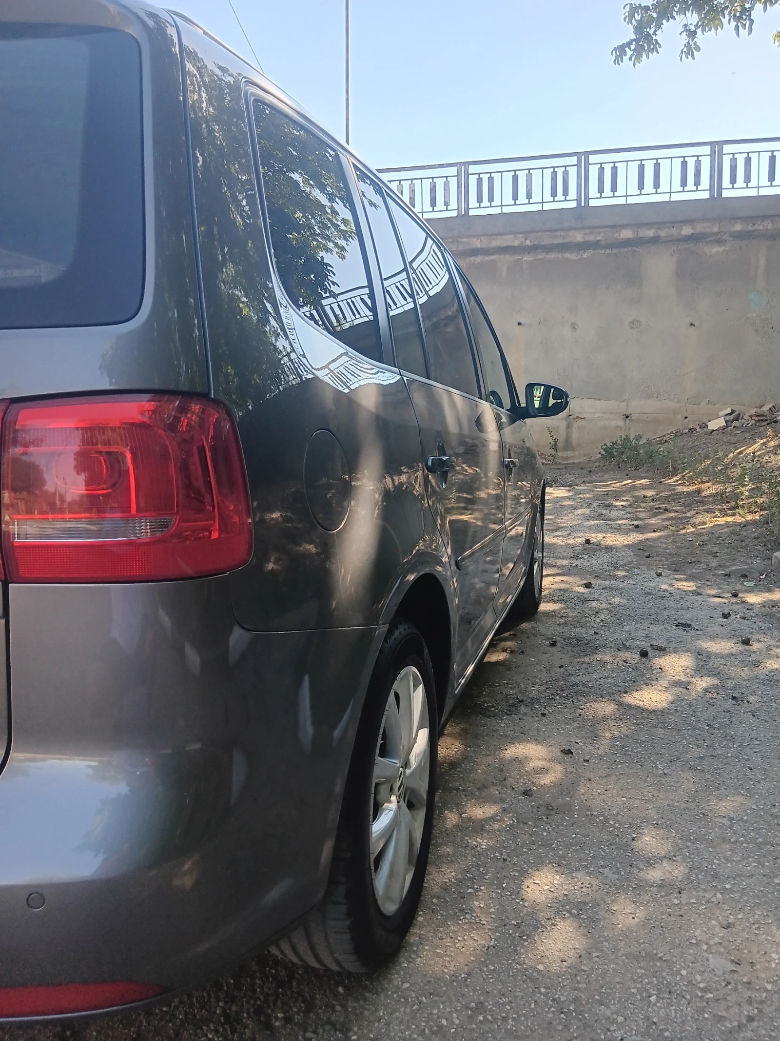 VW Touran Миниван 2000  TDI 140к.с DSG , снимка 4 - Автомобили и джипове - 55987390