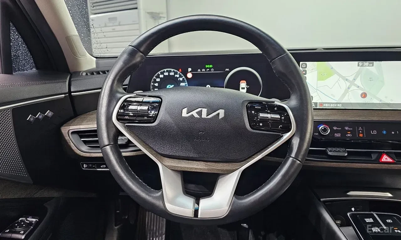 Kia K8 3.5* LPG* ПОДГРЕВ* ОБДУХВАНЕ* LANE* ASSIST* , снимка 8 - Автомобили и джипове - 56128288