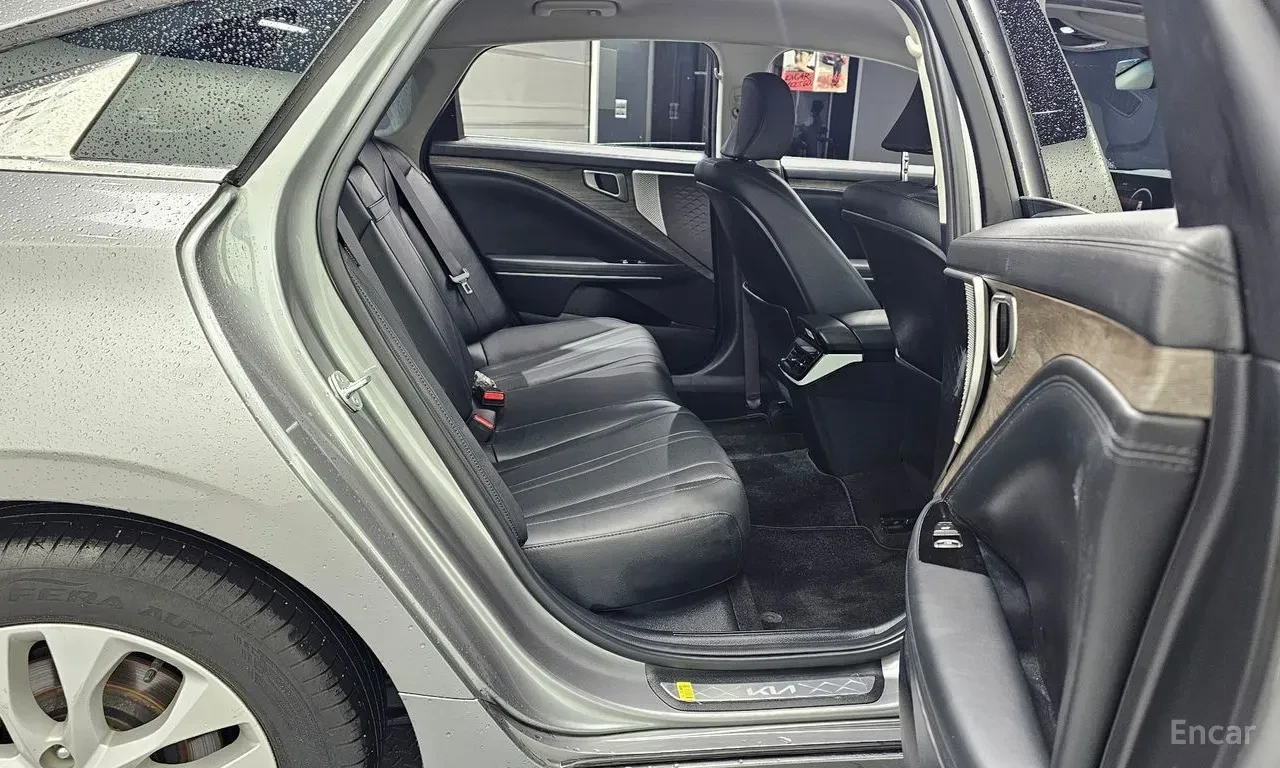 Kia K8 3.5* LPG* ПОДГРЕВ* ОБДУХВАНЕ* LANE* ASSIST* , снимка 15 - Автомобили и джипове - 56128288
