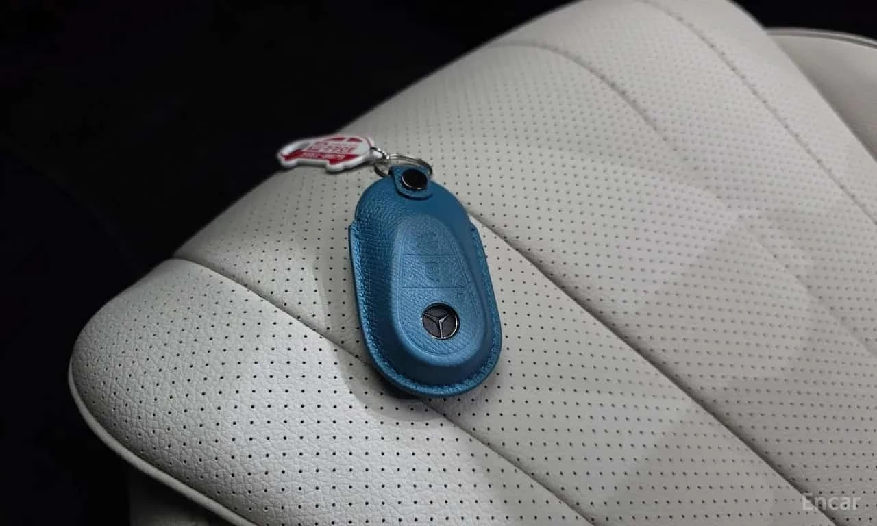 Mercedes-Benz E 200 * E200 Avantgarde * , снимка 15 - Автомобили и джипове - 56483394