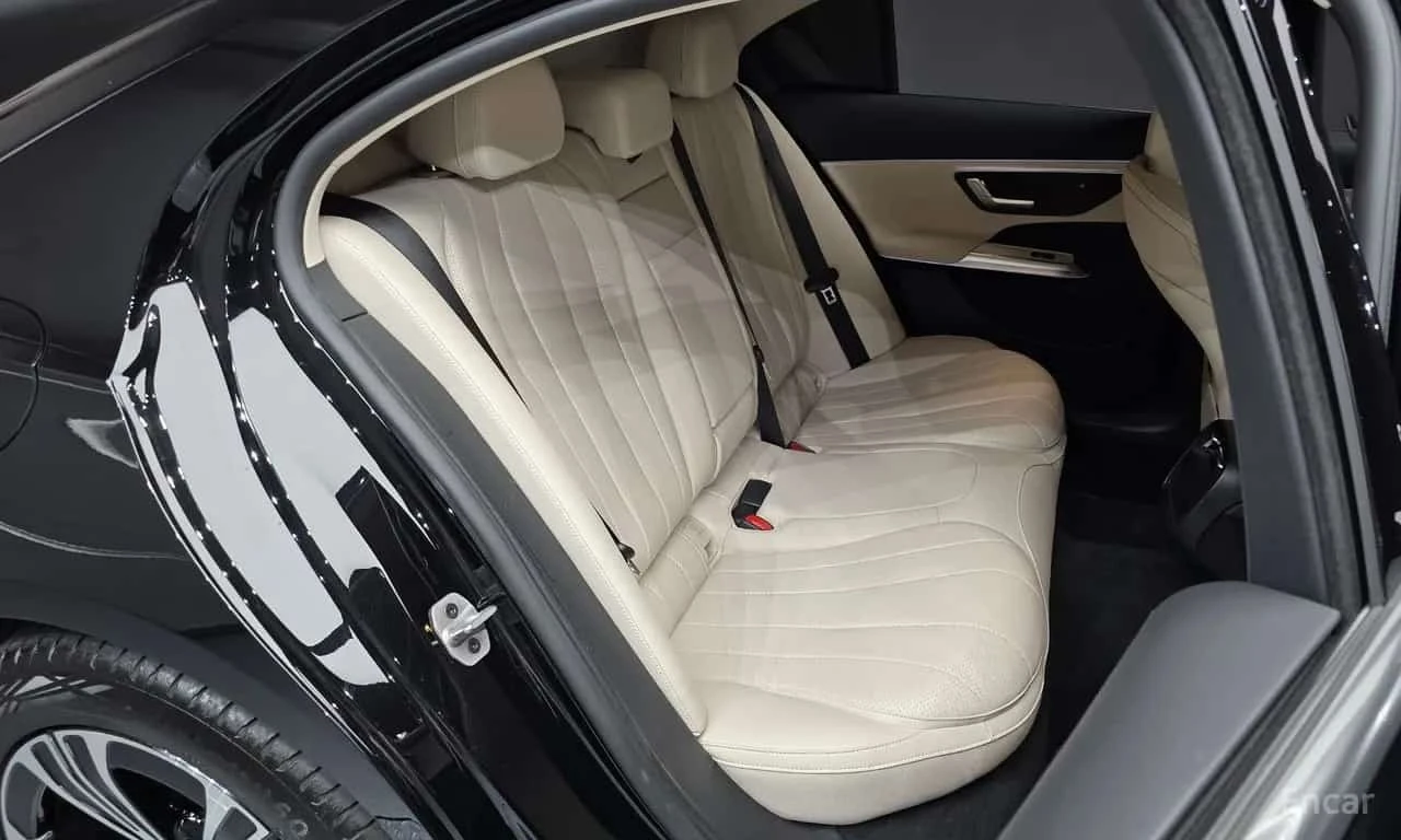Mercedes-Benz E 200 * E200 Avantgarde * , снимка 11 - Автомобили и джипове - 56483394