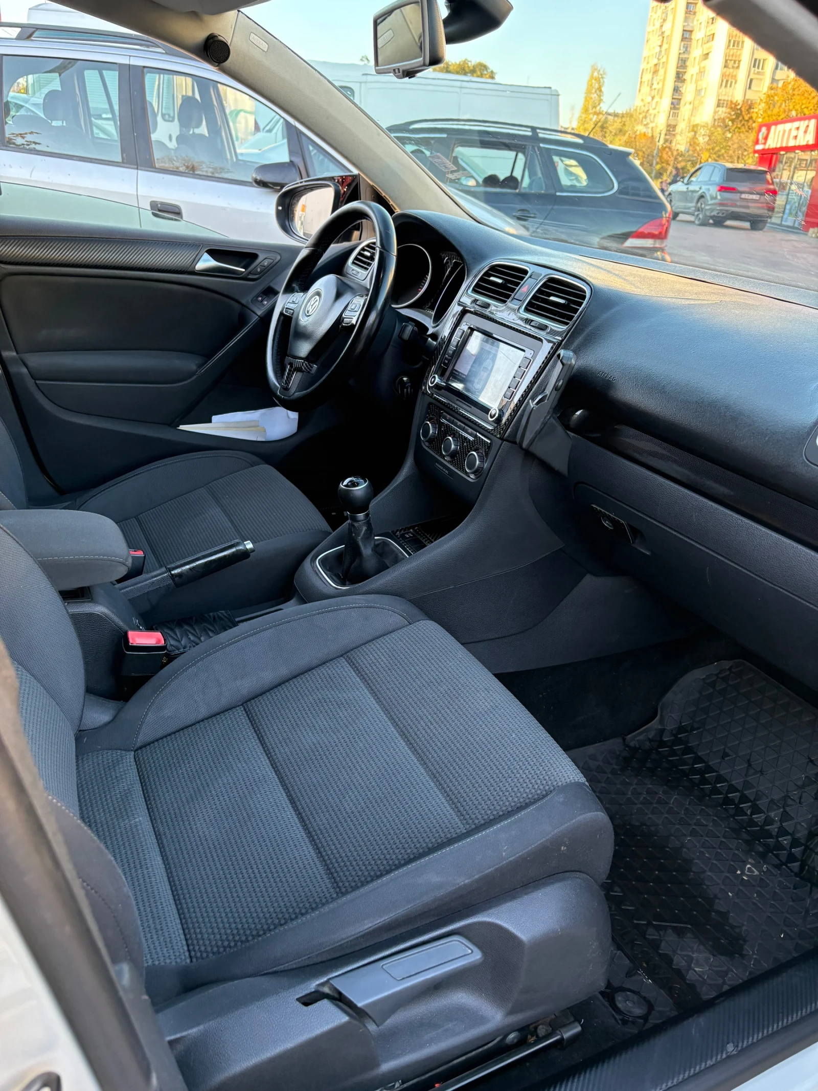 VW Golf, снимка 3 - Автомобили и джипове - 56602246