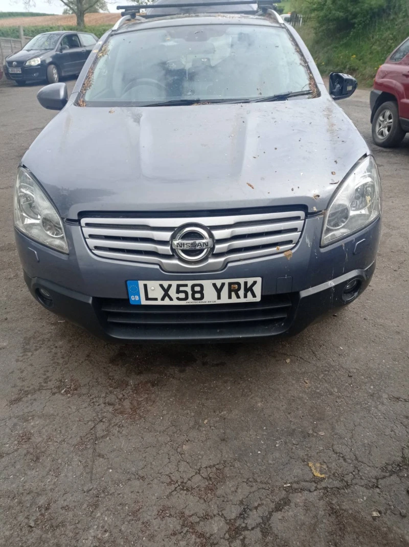 Nissan Qashqai 2.0CDI 150 ks, снимка 1 - Автомобили и джипове - 40693034