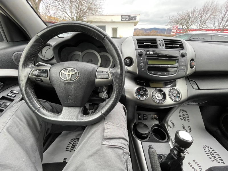 Toyota Rav4 D4D 150 коня, снимка 7 - Автомобили и джипове - 48455702