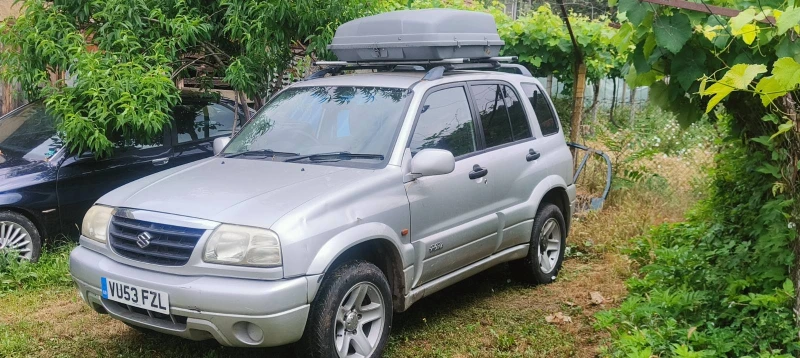 Suzuki Grand vitara, снимка 3 - Автомобили и джипове - 52748457