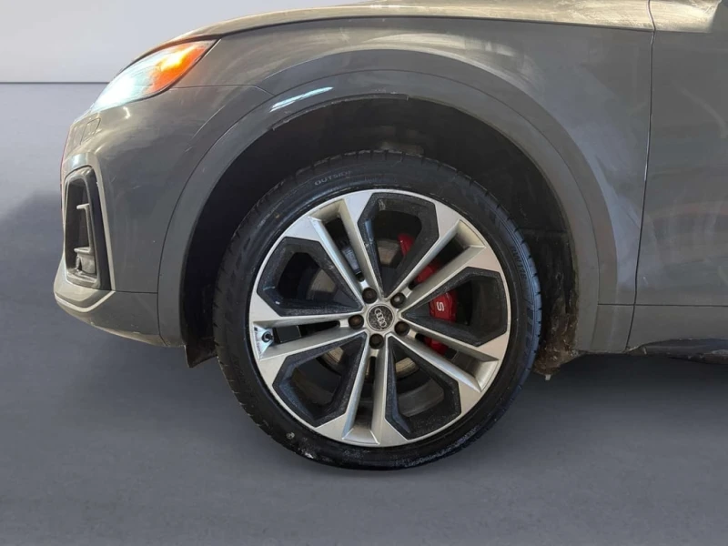 Audi SQ5 quattro Prestige  CARFAX, снимка 11 - Автомобили и джипове - 53454727