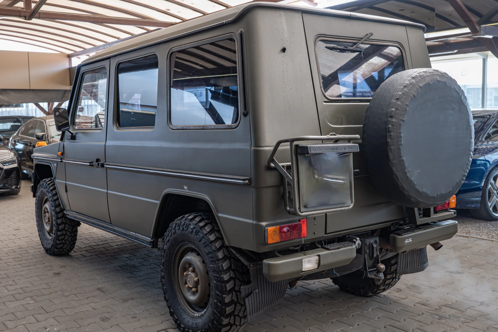 Mercedes-Benz G 230 PUCH/Swiss Army/ - изображение 4