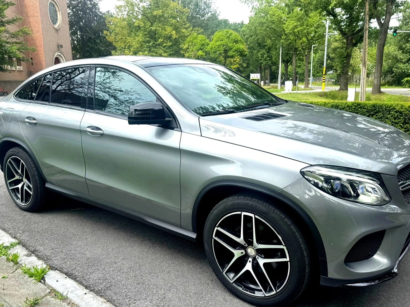 Mercedes-Benz GLE 350 D 4 MATIC ОЧАКВАН ВНОС FULL AMG LINE ЛИЗИНГ 100% - изображение 2