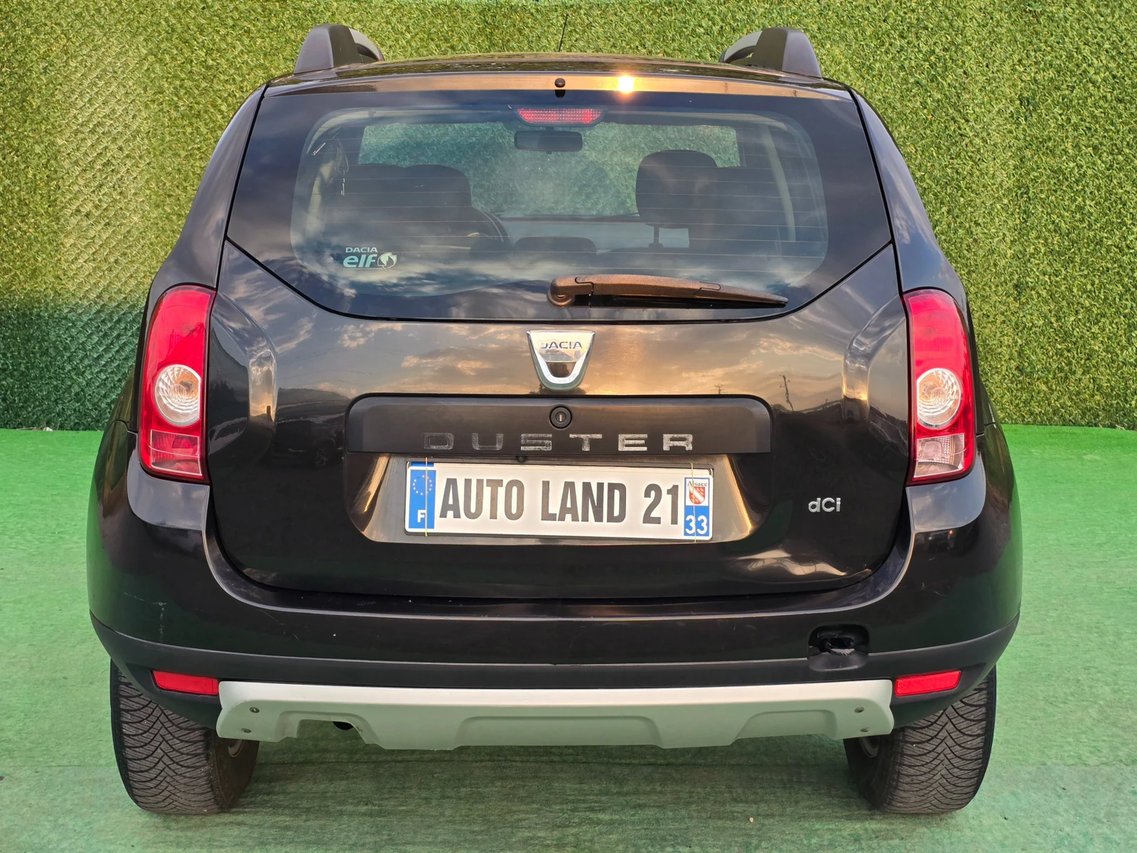 Dacia Duster 1.5dci* 107кс* НАВИГАЦИЯ* КАМЕРА - изображение 8