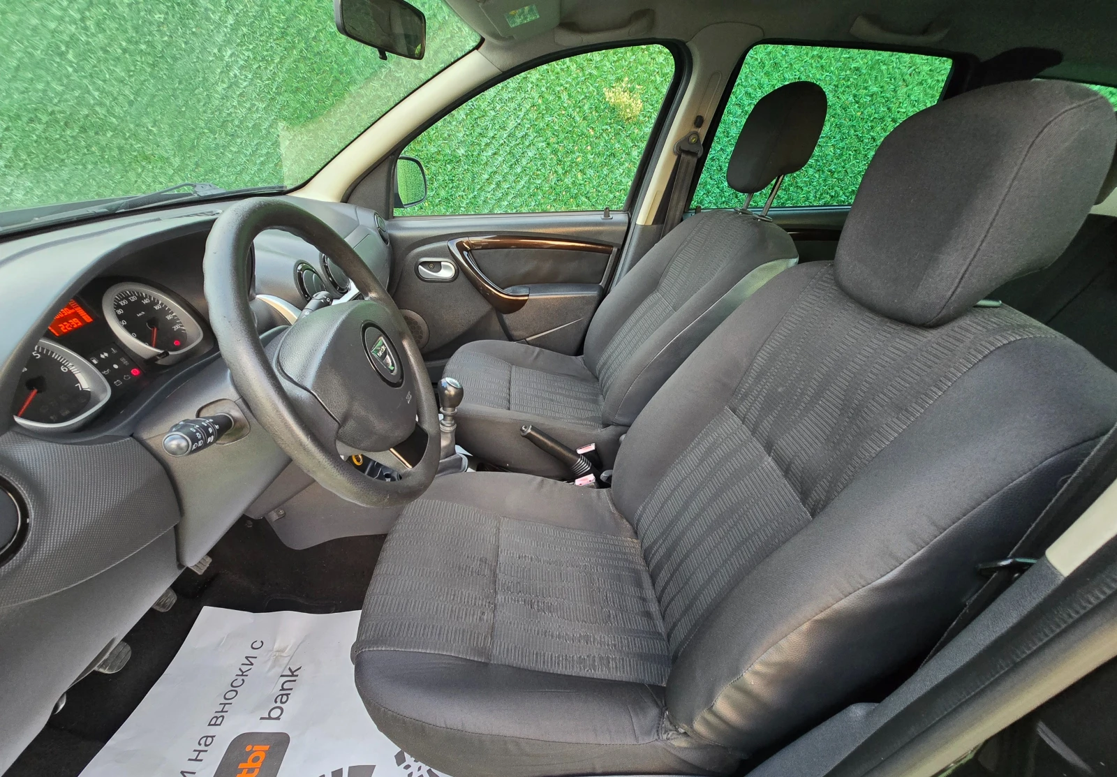 Dacia Duster 1.5dci* 107кс* НАВИГАЦИЯ* КАМЕРА - изображение 9
