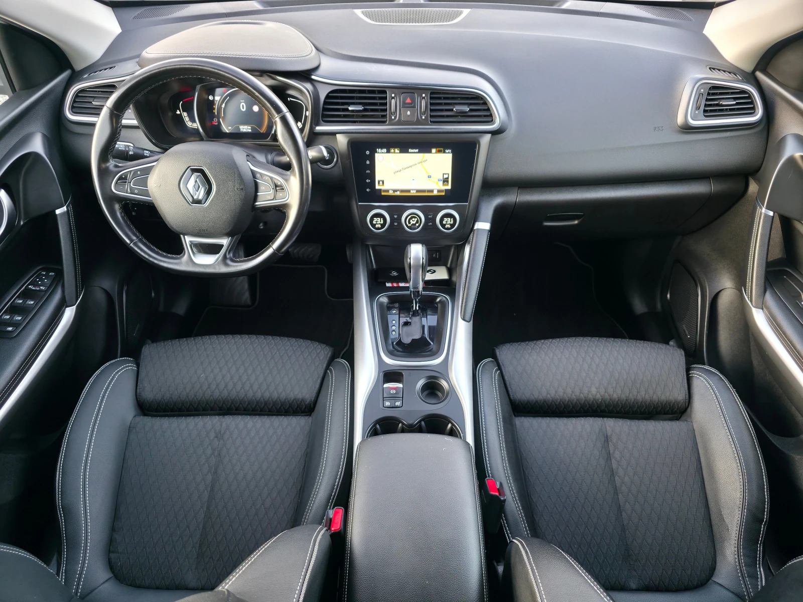 Renault Kadjar 1.3TCe BOSE  Facelift  - изображение 9