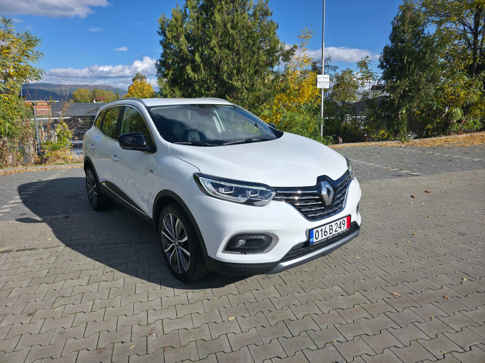 Renault Kadjar 1.3TCe BOSE  Facelift  - изображение 3