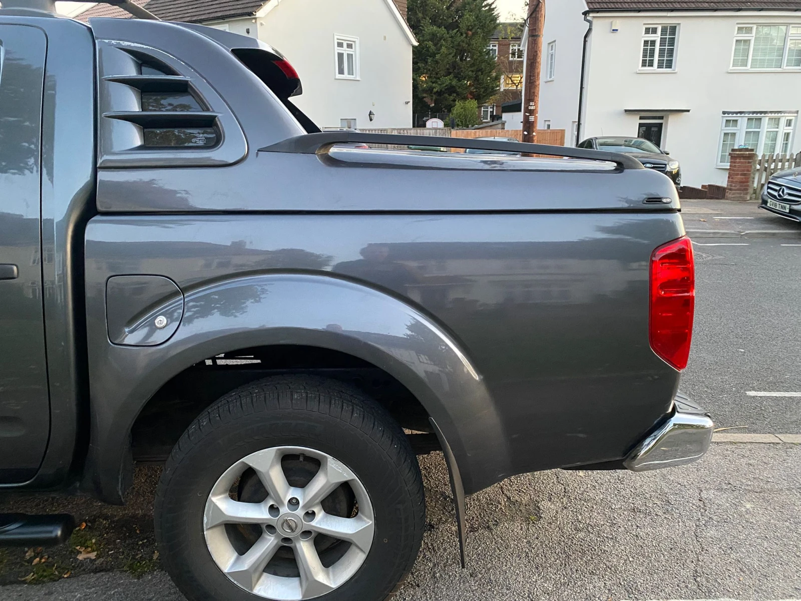 Nissan Navara 2.5 CDTI - изображение 7