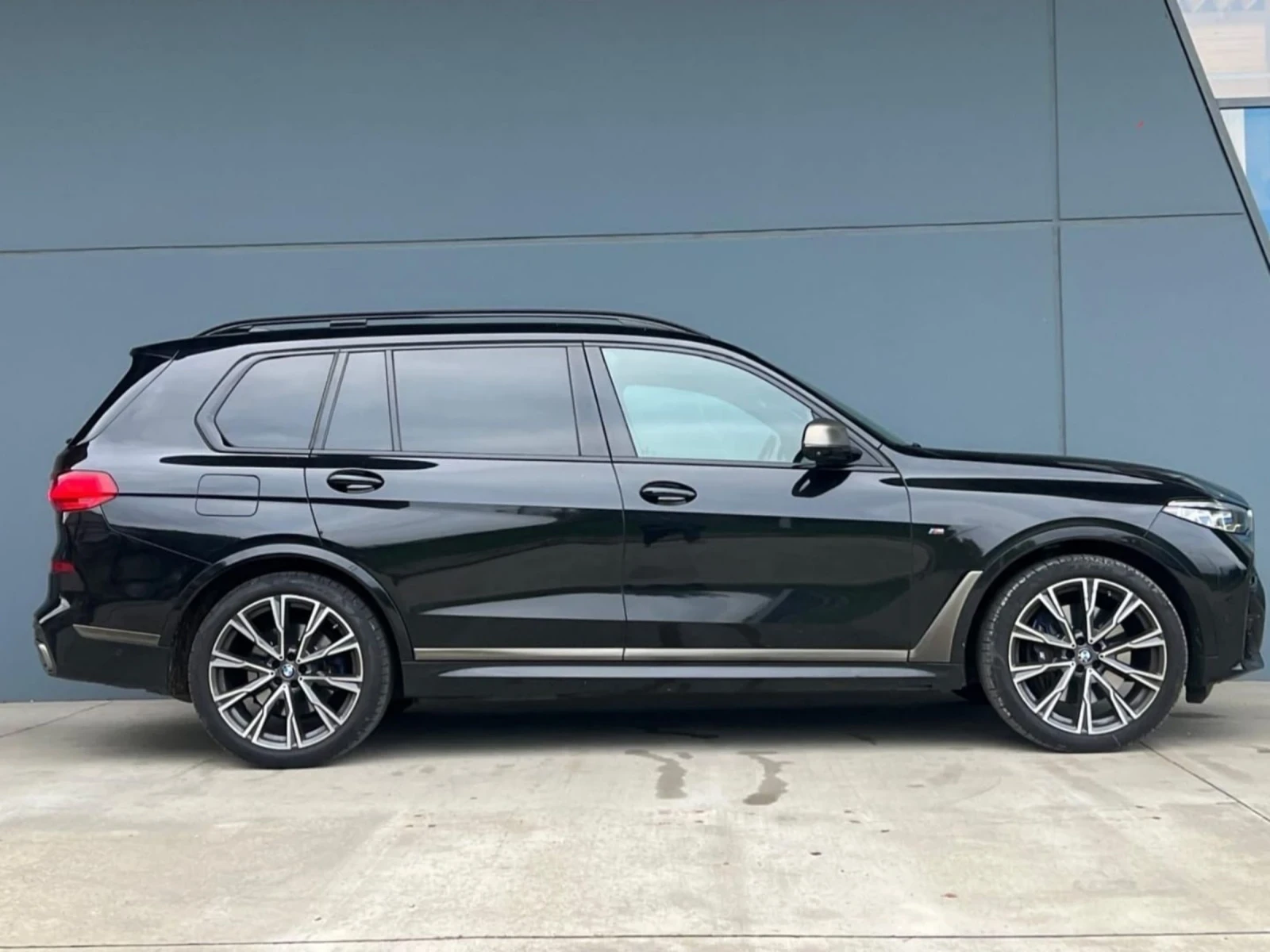 BMW X7 Очакван Внос BMW X7 M50d PANORAMA* ASSIST* 6+ 1* L - изображение 3
