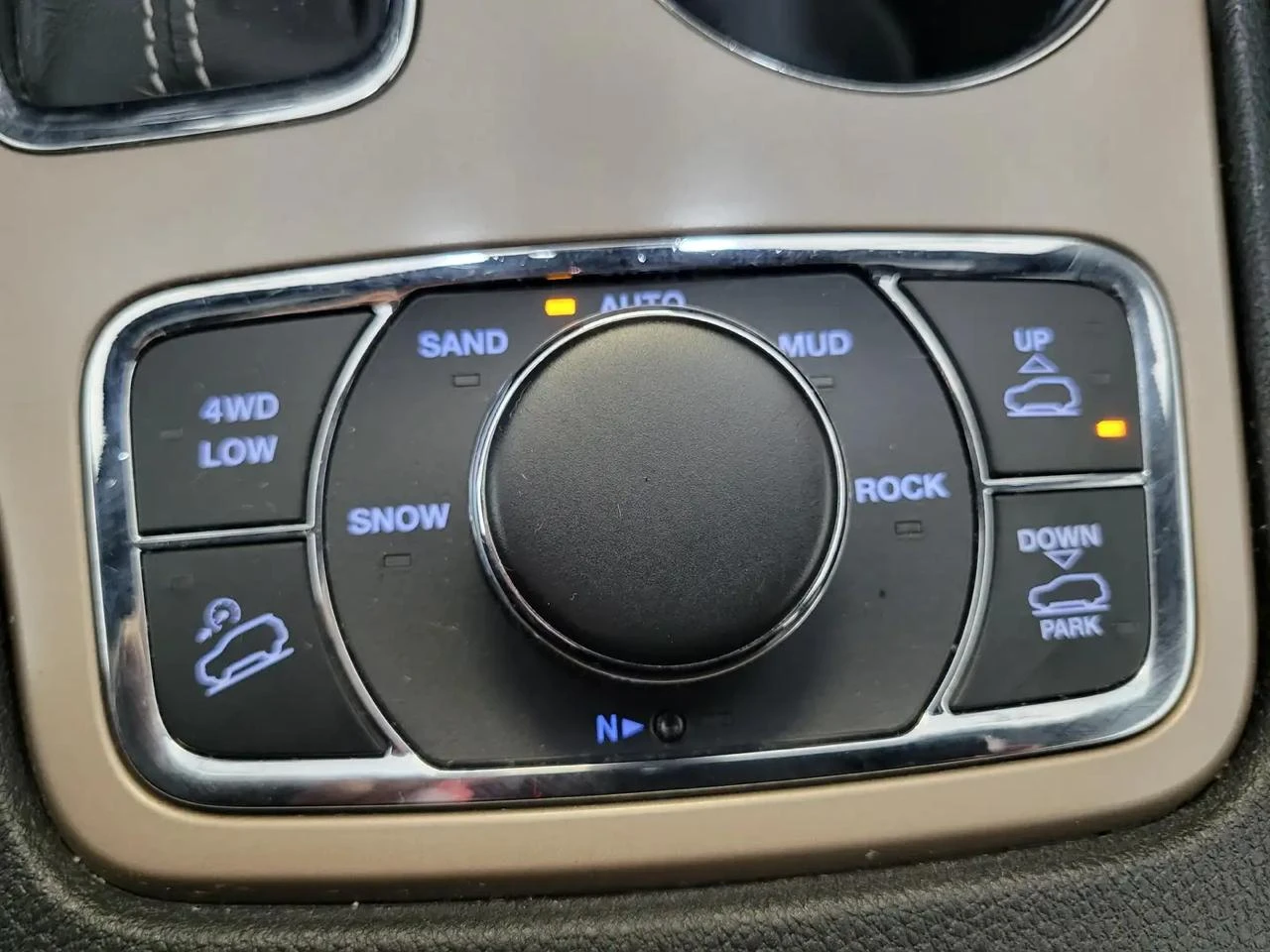 Jeep Grand cherokee * �����* DISTRONIC* PANO* OVERLAND*  | Mobile.bg � ����������� 14