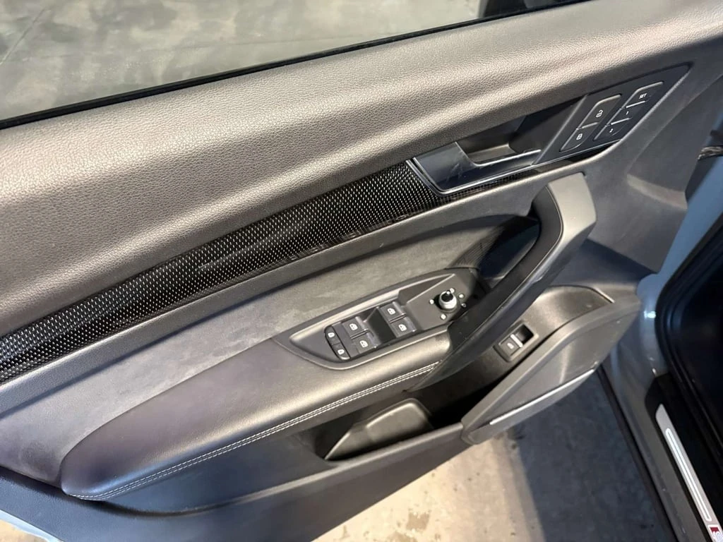 Audi SQ5 quattro Prestige  CARFAX | Mobile.bg � ����������� 12