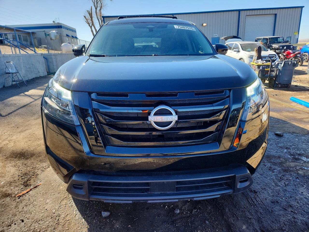 Nissan Pathfinder 3.5l Sv, снимка 5 - Автомобили и джипове - 53916687