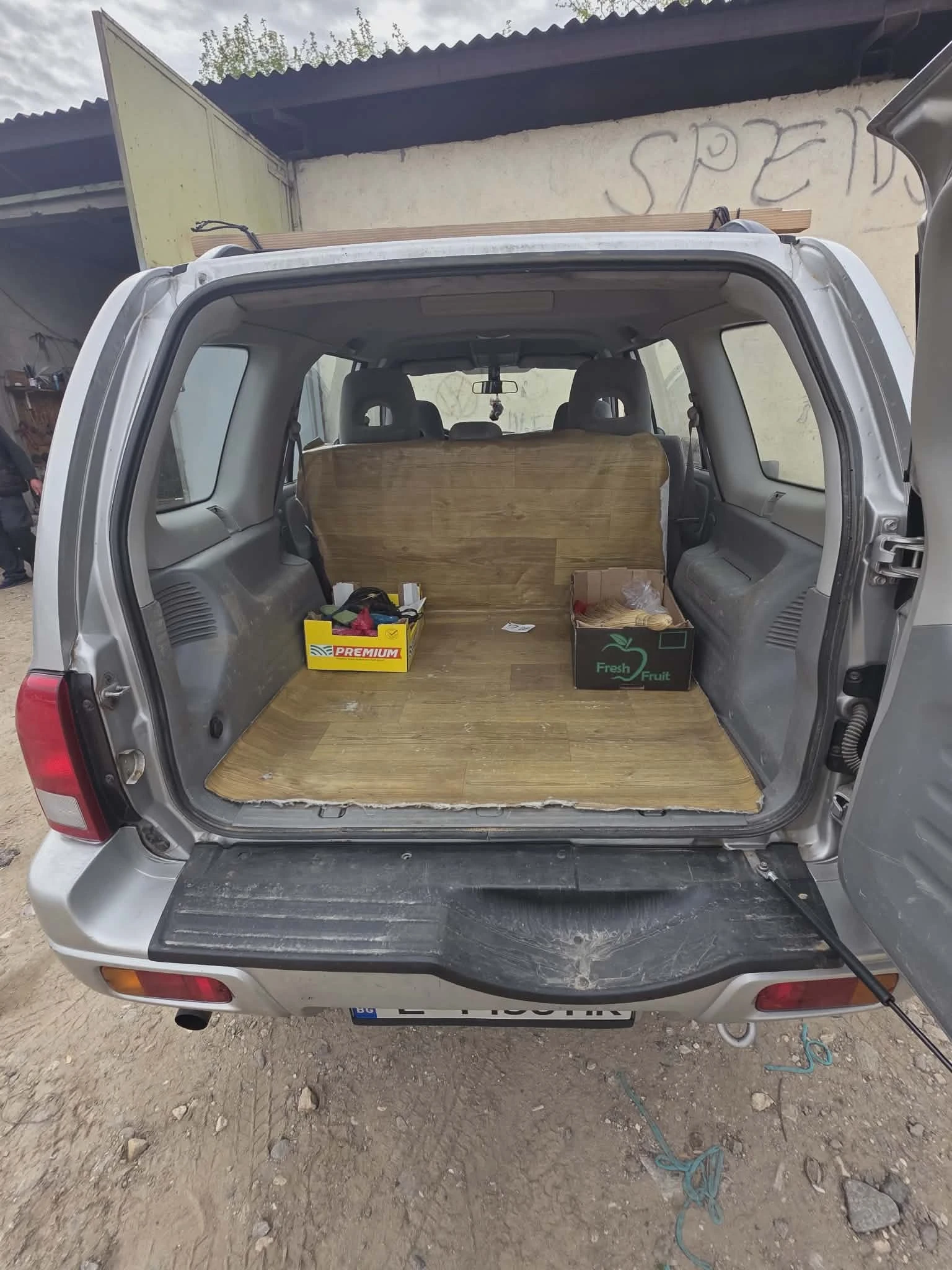 Suzuki Grand vitara, снимка 7 - Автомобили и джипове - 54220673