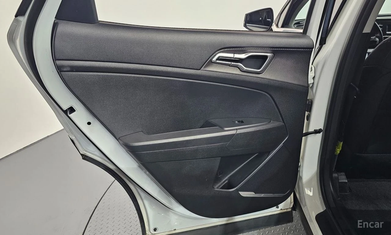 Kia Sportage LPG 2.0 2WDPresige , снимка 11 - Автомобили и джипове - 54531337