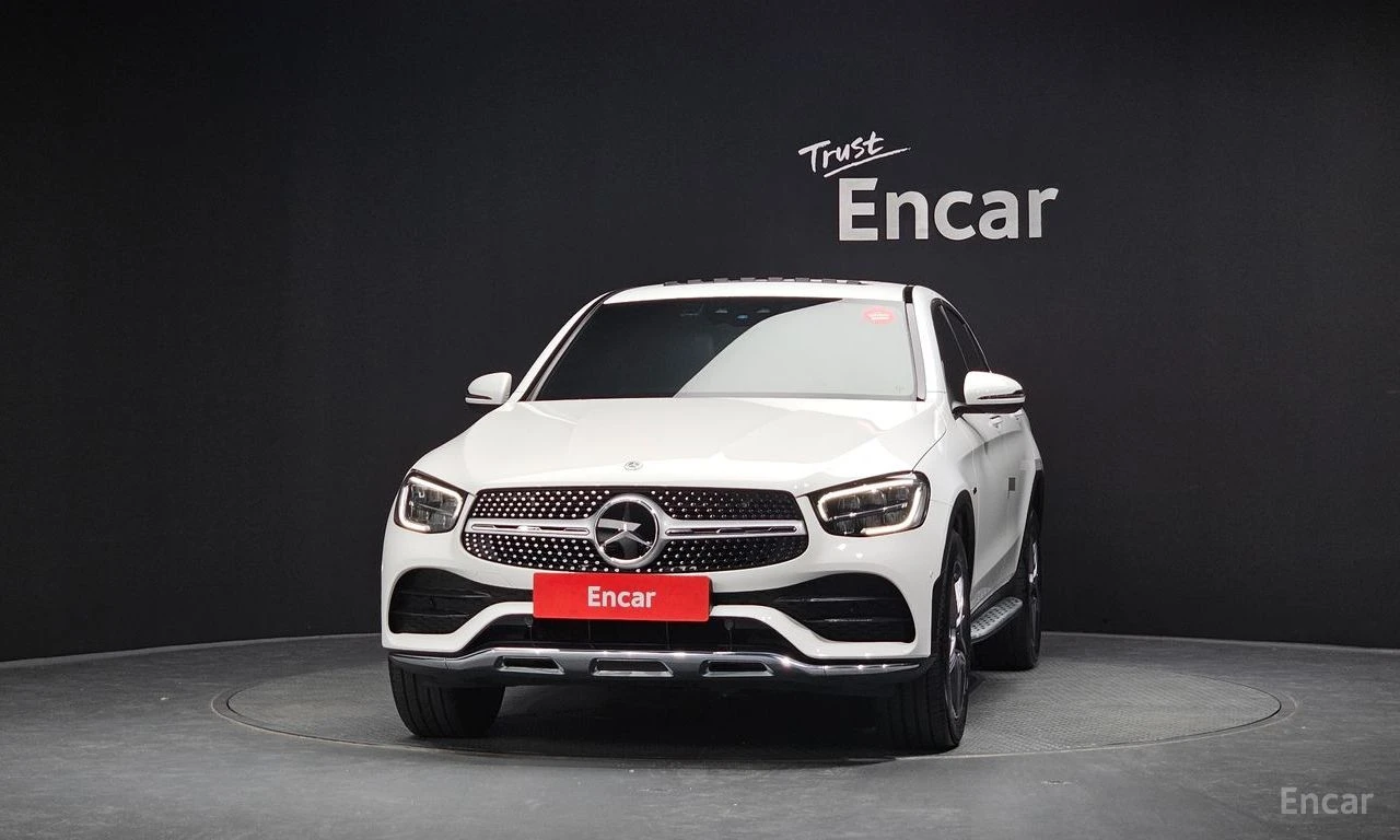 Mercedes-Benz GLC 300 HYBRID* COUPE* ДИСТРОНИК* ХЕДЪП* 360КАМЕРА* , снимка 3 - Автомобили и джипове - 55559837